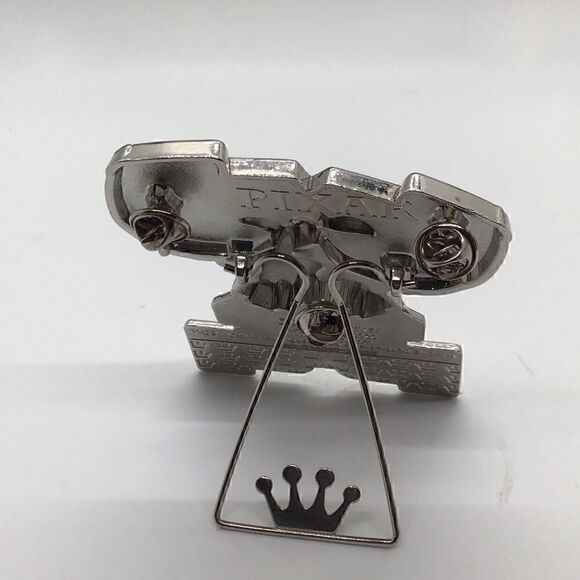 WallE Earth Day Funko Pop Pin With Stand - Picture 4 of 4